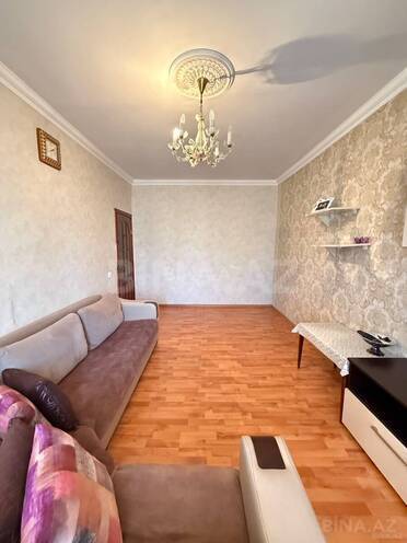 Продаётся 3-комн. вторичка 90 м², м. Ази Асланов, photo 3 from 17