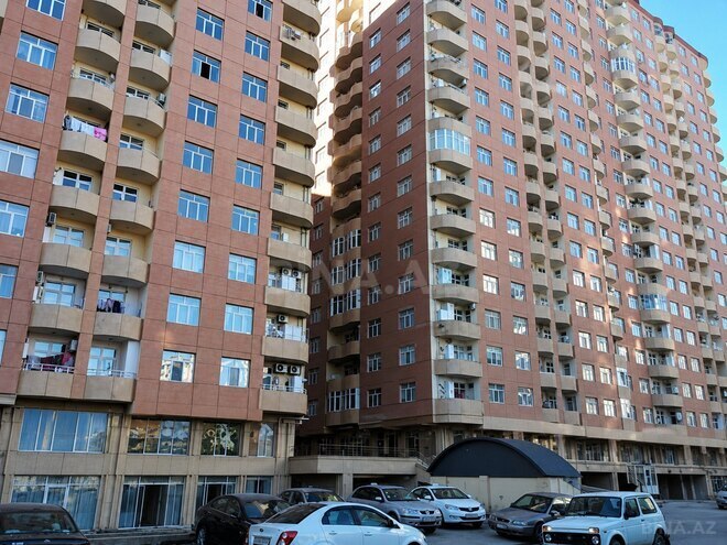 Продаётся 3-комн. новостройка 110 м², м. Иншаатчылар, photo 1 from 7