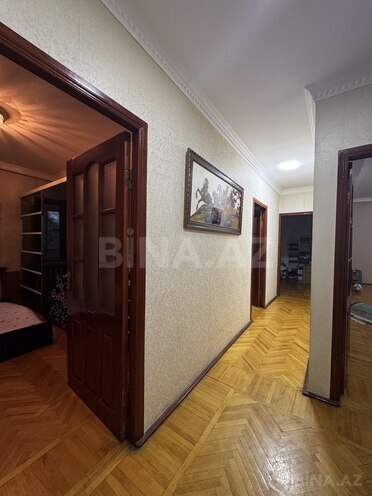 Satılır 5 otaqlı köhnə tikili 130 m², 20 Yanvar m., photo 3 from 14