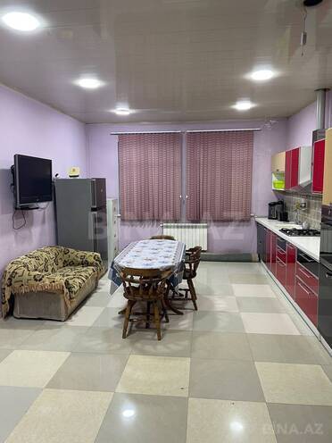 Сдаётся 5-комн. вторичка 120 м², м. 8 ноября, photo 1 from 13