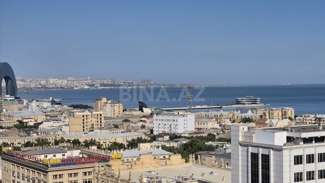 Satılır 4 otaqlı yeni tikili 250 m², Sahil m., photo 11 from 13