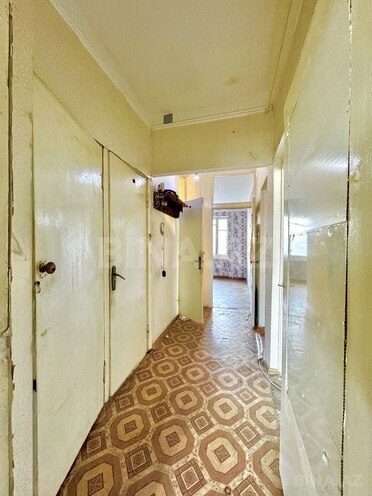 Satılır 2 otaqlı köhnə tikili 65 m², Qara Qarayev m., photo 29 from 30