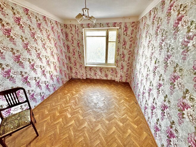 Satılır 2 otaqlı köhnə tikili 65 m², Qara Qarayev m., photo 20 from 30