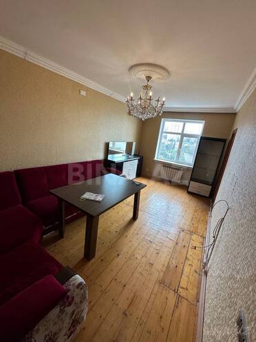 Satılır 3 otaqlı köhnə tikili 60 m², Həzi Aslanov m., photo 1 from 11