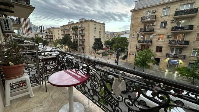 Satılır 3 otaqlı köhnə tikili 80 m², Şah İsmayıl Xətai m., photo 3 from 27