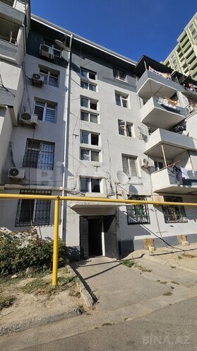 Продаётся 1-комн. вторичка 40 м², м. Ази Асланов, photo 6 from 7