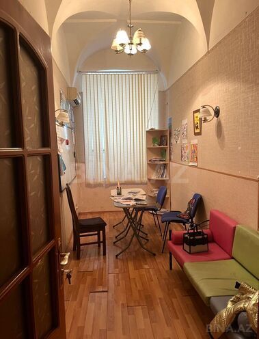 Satılır 3 otaqlı köhnə tikili 65 m², İçəri Şəhər m., photo 8 from 14