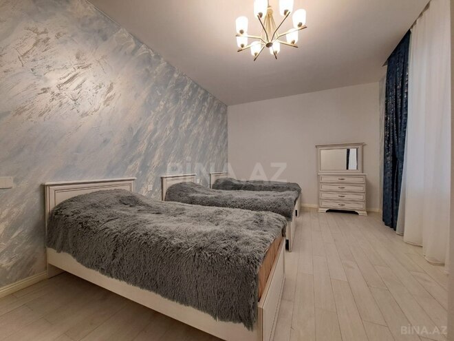 Satılır 5 otaqlı həyət evi/bağ evi 200 m², photo 19 from 32