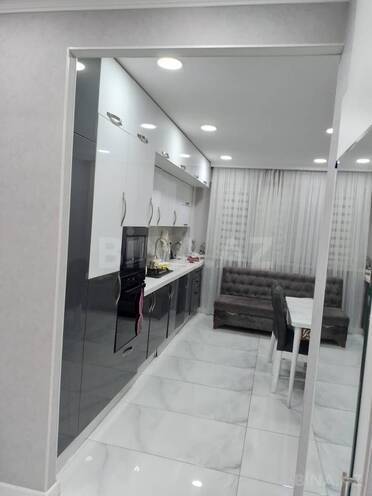Satılır 4 otaqlı köhnə tikili 100 m², İnşaatçılar m., photo 6 from 20