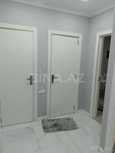Satılır 4 otaqlı köhnə tikili 100 m², İnşaatçılar m., photo 18 from 20