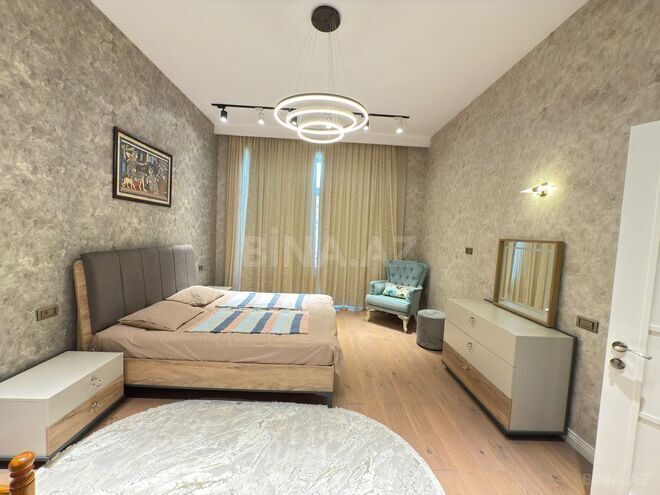 Satılır 5 otaqlı həyət evi/bağ evi 200 m², Novxanı q., photo 9 from 32