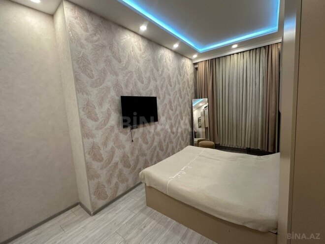 Продается 2-комн. новостройка 74 м², м. Иншаатчылар, photo 4 from 12