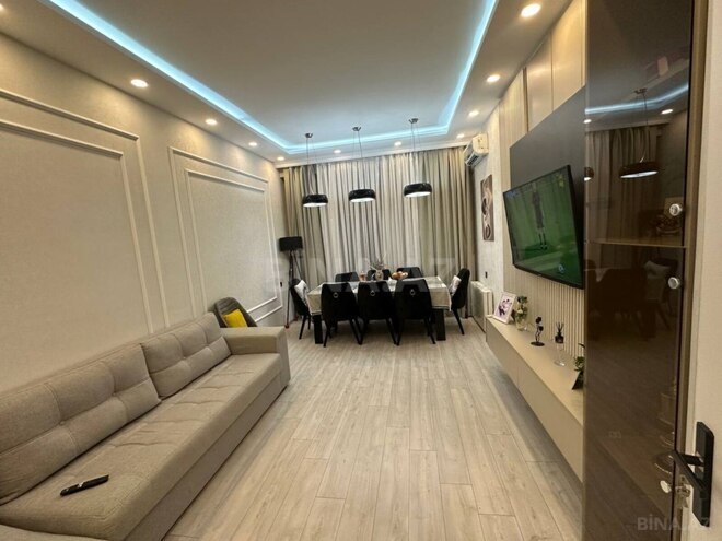 Продается 2-комн. новостройка 74 м², м. Иншаатчылар, photo 3 from 12