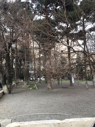 Satılır 2 otaqlı köhnə tikili 50 m², 28 May m., photo 16 from 20