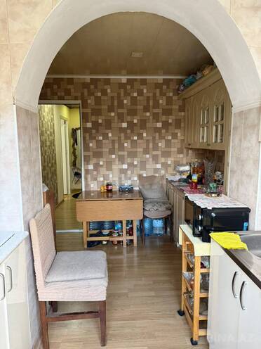 Satılır 2 otaqlı köhnə tikili 42 m², Qara Qarayev m., photo 10 from 17