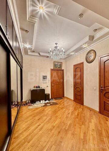 Продаётся 3-комн. новостройка 120 м², м. Иншаатчылар, photo 9 from 11