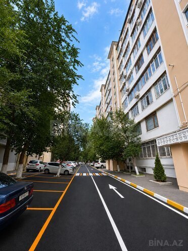 Satılır 3 otaqlı köhnə tikili 85 m², 9-cu mikrorayon q., photo 1 from 14