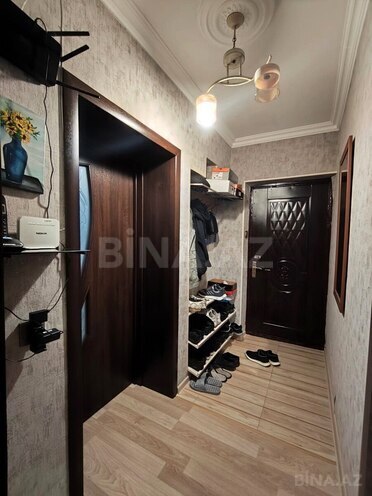 Продаётся 3-комн. вторичка 70 м², м. Кара Караев, photo 20 from 25