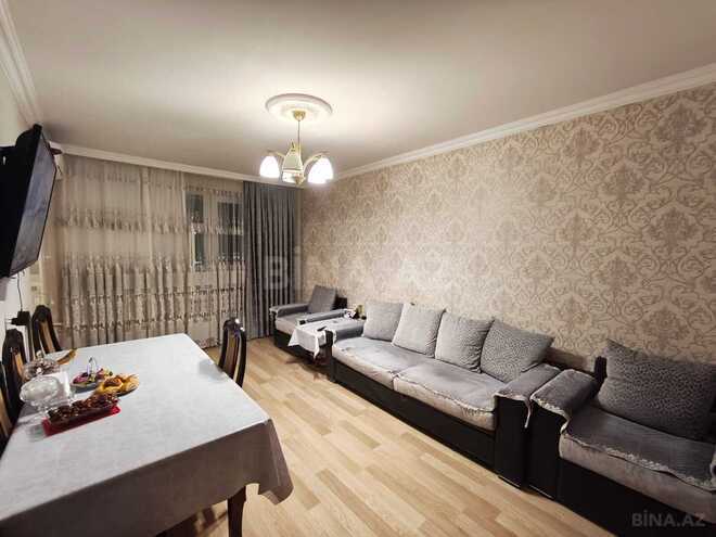 Продаётся 3-комн. вторичка 70 м², м. Кара Караев, photo 4 from 25