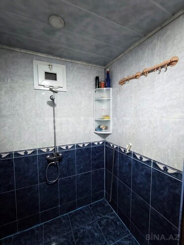 Продаётся 3-комн. вторичка 70 м², м. Кара Караев, photo 17 from 25