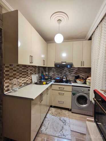 Продаётся 3-комн. вторичка 70 м², м. Кара Караев, photo 13 from 25