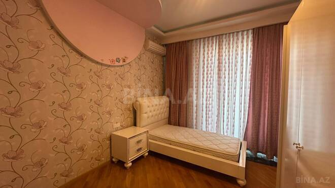 Сдаётся 4-комн. новостройка 240 м², м. 28 мая, photo 13 from 23