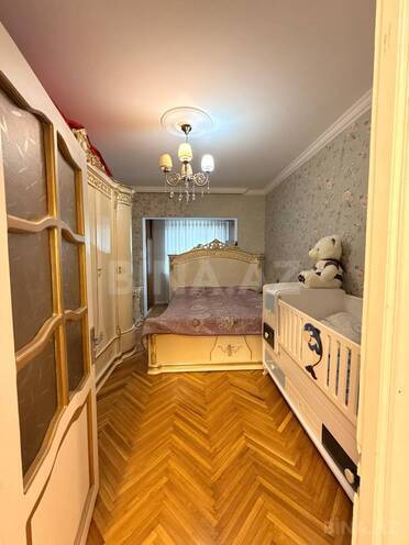 Продаётся 2-комн. вторичка 70 м², м. Насими, photo 4 from 14