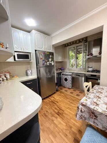 Продаётся 2-комн. вторичка 70 м², м. Насими, photo 8 from 14