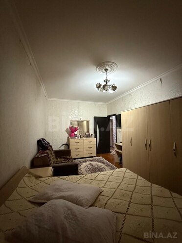 Продаётся 3-комн. вторичка 85 м², м. Ази Асланов, photo 8 from 12