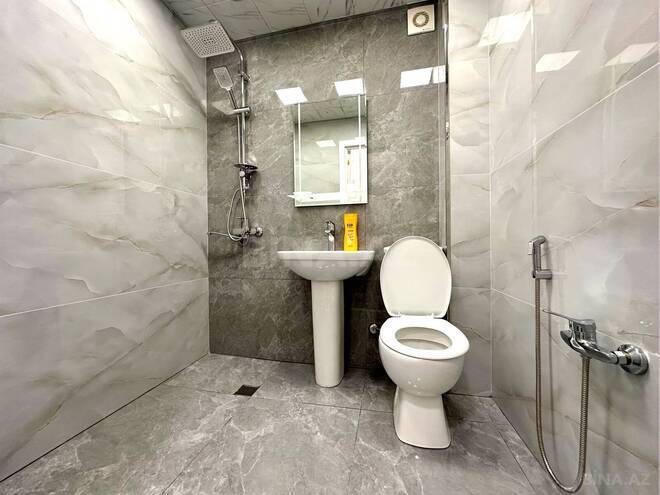 Satılır 2 otaqlı köhnə tikili 60 m², Qara Qarayev m., photo 18 from 21