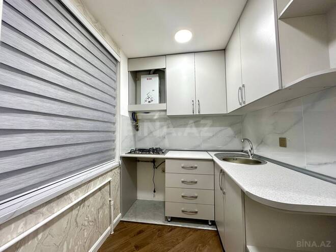 Satılır 2 otaqlı köhnə tikili 60 m², Qara Qarayev m., photo 16 from 21