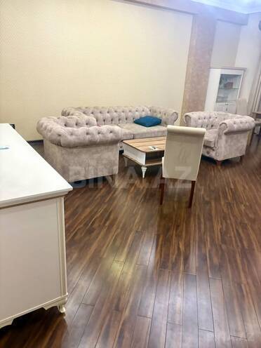 Сдаётся 4-комн. новостройка 160 м², м. Низами, photo 1 from 14
