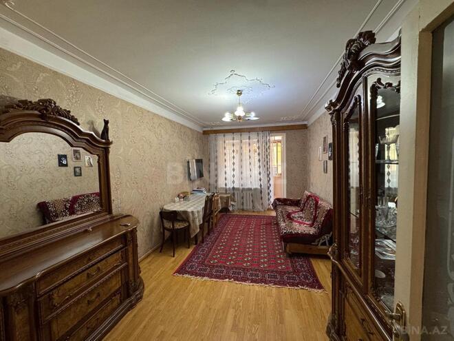 Продаётся 2-комн. вторичка 65 м², м. Халглар Достлугу, photo 1 from 11