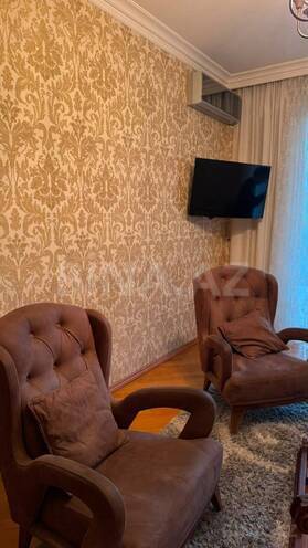 Сдаётся 2-комн. вторичка 70 м², м. Элмляр Академиясы, photo 4 from 14