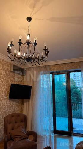 Сдаётся 2-комн. вторичка 70 м², м. Элмляр Академиясы, photo 3 from 14