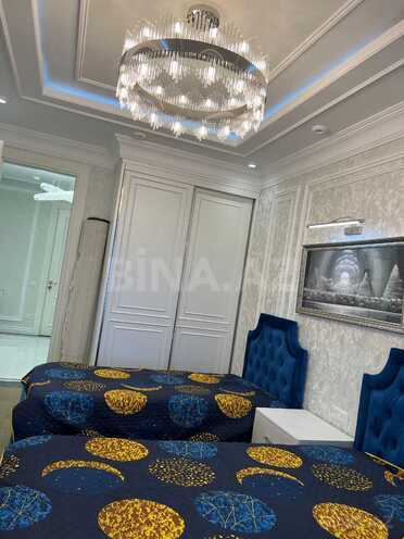 Сдаётся 3-комн. новостройка 150 м², м. 8 ноября, photo 10 from 24
