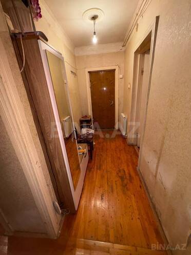 Продаётся 4-комн. вторичка 70 м², photo 9 from 19