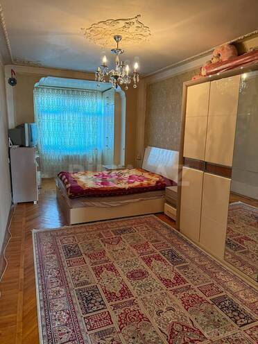 İcarəyə verilir 2 otaqlı köhnə tikili 70 m², Azadlıq Prospekti m., photo 4 from 11