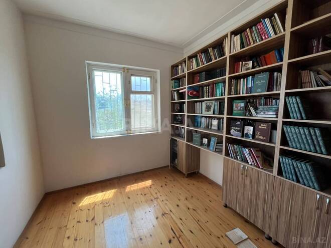 Satılır 9 otaqlı həyət evi/bağ evi 420 m², Novxanı q., photo 18 from 20
