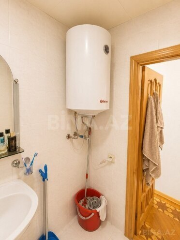 Продаётся 2-комн. вторичка 70 м², м. Насими, photo 11 from 13