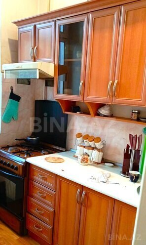 Satılır 2 otaqlı köhnə tikili 60 m², Əhmədli q., photo 10 from 17