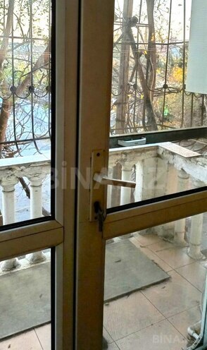 Satılır 2 otaqlı köhnə tikili 60 m², Əhmədli q., photo 9 from 17