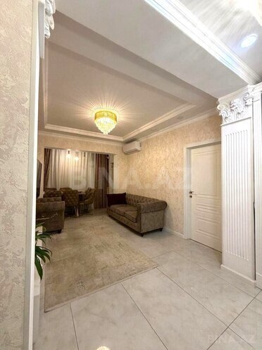 Satılır 3 otaqlı köhnə tikili 75 m², Həzi Aslanov m., photo 1 from 12