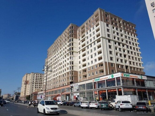 Сдаётся 3-комн. новостройка 90 м², м. Иншаатчылар, photo 1 from 13