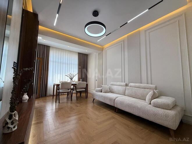 Продаётся 2-комн. новостройка 60 м², м. Нариман Нариманов, photo 1 from 17
