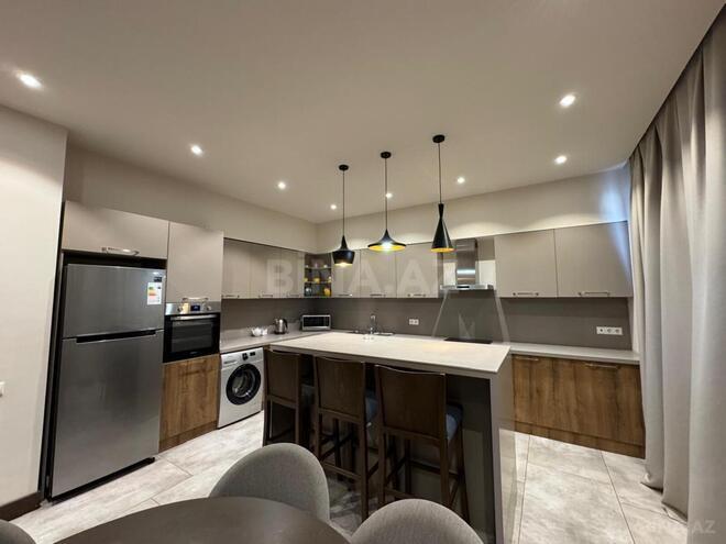 İcarəyə verilir 3 otaqlı yeni tikili 181 m², 28 May m., photo 10 from 16