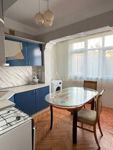 İcarəyə verilir 2 otaqlı köhnə tikili 55 m², Nəsimi m., photo 8 from 12