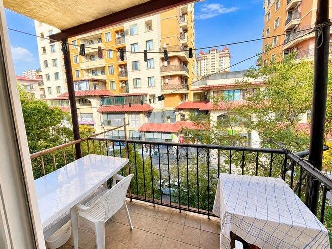 Продаётся 2-комн. вторичка 50 м², м. Кара Караев, photo 21 from 23