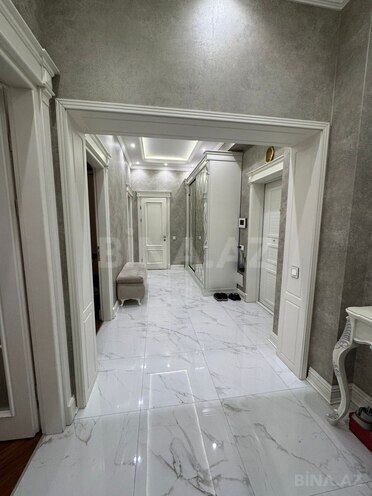 Продаётся 3-комн. новостройка 110 м², м. Иншаатчылар, photo 9 from 16
