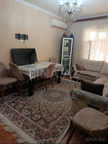 Satılır 2 otaqlı köhnə tikili 47 m², Hövsan q., photo 1 from 15